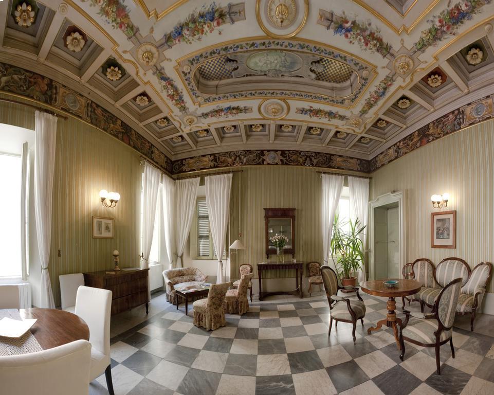 Resort A Palazzo B&B Fermo Exterior photo